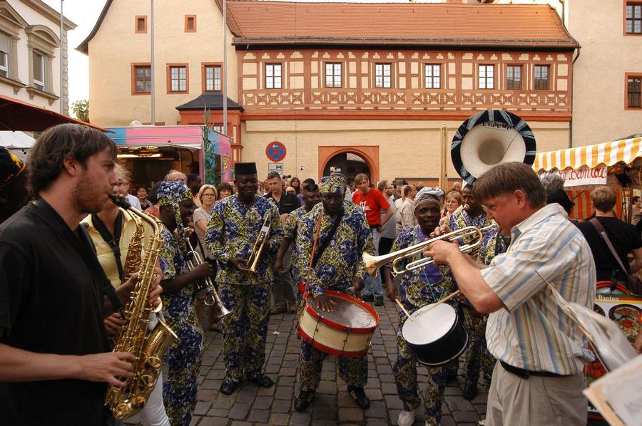 Afrika-Kulturtage und lange Einkaufsnacht