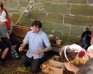 Fred Co. - Familien in der Steinzeit